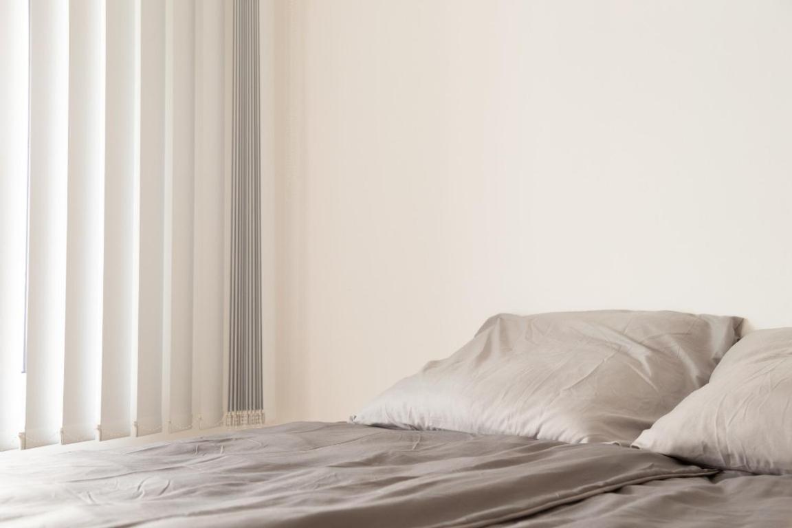 Great Tourist And Business Apartment Near Center Bratislava Exteriör bild
